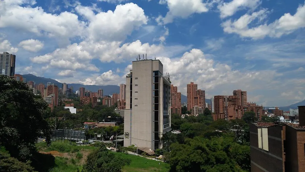 Apartamento Santacoloma Apartment Medellin